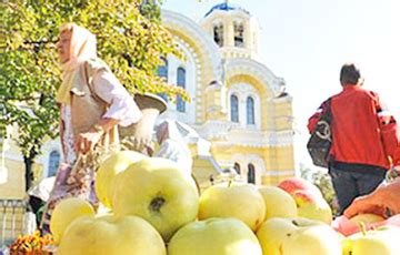 На яблочный спас, как и в другие православные праздники, нельзя работать по дому. Яблочный Спас: что нужно, а что нельзя делать в этот день ...