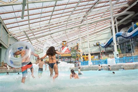 The stay and accommodations were on point! Waterpark Resorts | Camelback Lodge | Swim, Slides, Rides