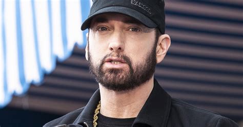 His very first album was titled \\infinite\\ and, while the album sold less than a thousand copies, it was the gearing up stages for the rapper who became a millionaire. Eminem comparte lista de sus raperos favoritos | Tónica