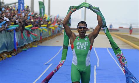 Lizeth rueda se quedó en la posición 15 de la copa del mundo de triatlón en arzachena, la cual forma parte del proceso de la clasificación olímpica rumbo a tokyo 2020. Grajales y Serrano, disputarán la gloria en Triatlón Xel ...