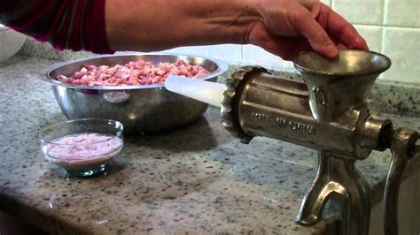 Come muovere i primi passi per autoprodurre il sapone (da corpo). Salsicce fatte in casa con il metodo tradizionale - il ...