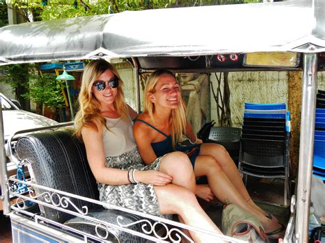 How to use a tuk tuk in bangkok (co van kessel guide)for more information: Bangkok: The 5 rule guide for hiring a tuk-tuk in Bangkok ...