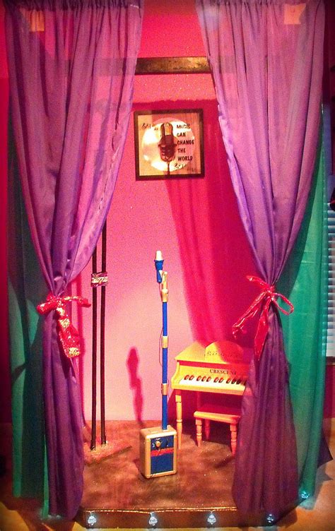 Decorating diva magazine subscribers get exclusive access to: Diva rock star stage for girls bedroom | Girls bedroom ...