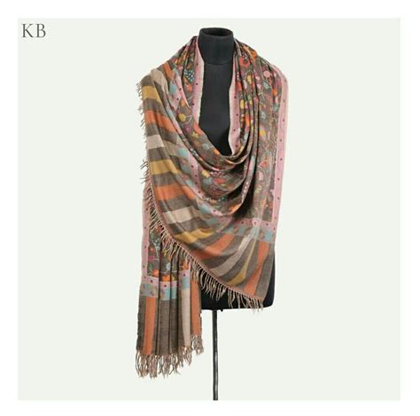 Download patons grace floral shawl. For a homely winter experience, floral patterns embellish ...