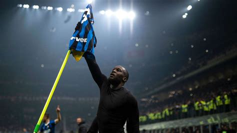 Jun 02, 2021 · romelu lukaku has confirmed his wish to stay at inter milan next season despite transfer interest from the premier league. Lukaku ricorda il derby: "Quando eravamo sotto 2-0 Conte ...