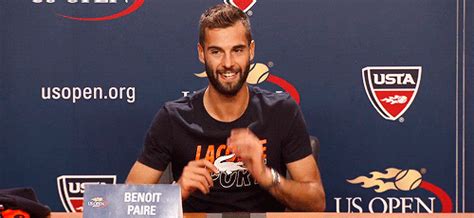 Benoit paire is an actual tennis wizard ‍. Perversión absoluta en el área.