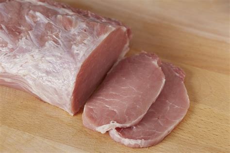 The pork loin and pork tenderloin are two different cuts of meat. How to Bake a Center-Cut Boneless Pork Chop | Livestrong.com