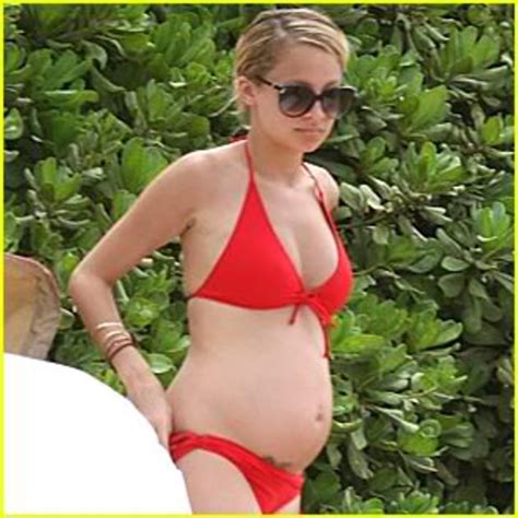 If you don't have hair, it can't stick out. Beautiful and Sexy Pregnant Celebrities In Style | HubPages