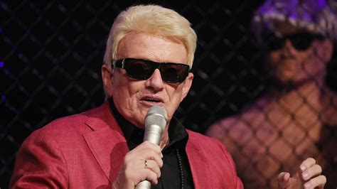 Ich sollte heino mal die brille aus der fresse prügeln. Heino: Todes-Drama! | InTouch