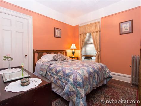 Maybe you would like to learn more about one of these? New York Apartment: 4 Bedroom Apartment Rental in Crown ...