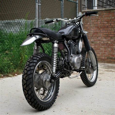 Dual sport ownership doubles in the northwest nearly every three years and has since the turn of the century. Black Yamaha SR400(?) Dual sport custom | Yamahas ...