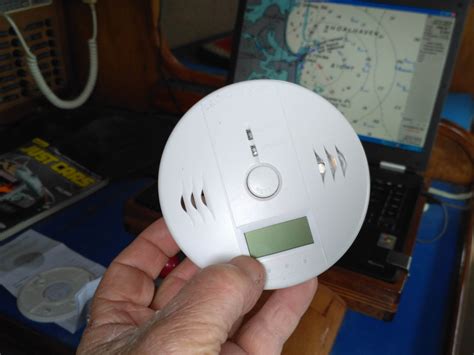 Carbon monoxide (co) poisoning sends more than 20,000 people to emergency rooms each year in the u.s. Carbon monoxide | Sailing Forums, page 1