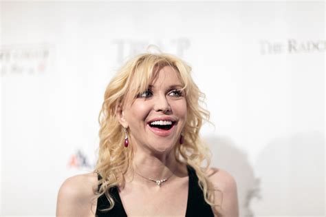 Gambar mentahan editor keren kekinian download now mentahan lengkap. Courtney Love Wallpapers Images Photos Pictures Backgrounds