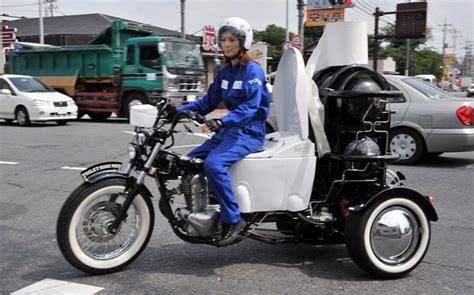 Premium quality ebikes at an affordable price., suffolk. Female Scat Biking