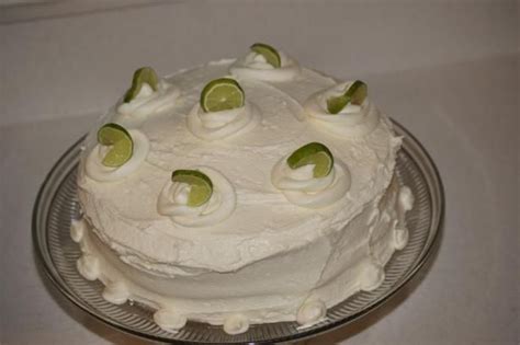 Banana and lime cakecasseroles et claviers. Key Lime Cake With White Chocolate Frosting (Paula Deen ...