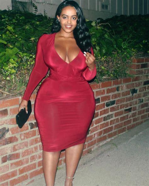 New photo from facebook november 20, 2020… Would You Call Her Thick? Or Fat? Pics | Forbez DVD