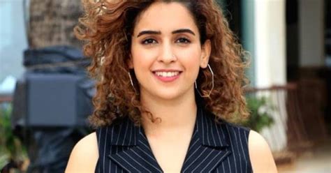 Sanya malhotra is part of a millennial generation (also known as generation y). Sanya Malhotra Wiki, Biography, Dob, Age, Height, Weight ...