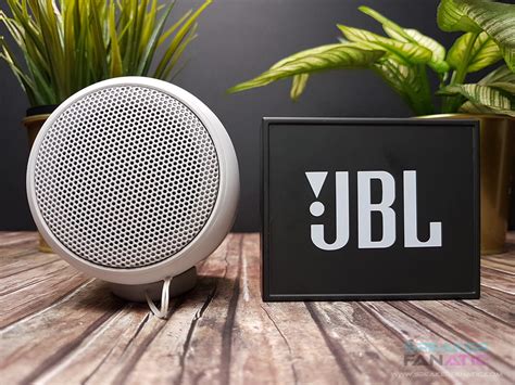 Discover more where to buyour sony products are available to buy through retailers near you. JBL Go vs Sony SRS-XB10 - Full Comparison | SpeakerFanatic
