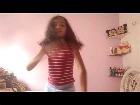 A rana suzana quadradinho videókat természetesen megnézheted online is itt az oldalon. Rana Suzana - Bia dançando Show das Poderosas!! - YouTube ...