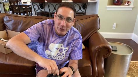 Here is a comprehensive review of lightweight garden hose timers, benefits, and features to keep in mind. HBlife 50ft Garden Hose Review & Unboxing - YouTube