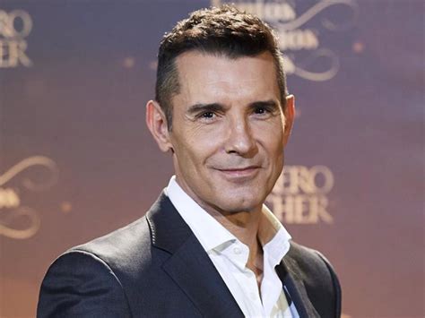 Born on june 12, 1977 is a martin fierro award nominated argentine singer and actor. Jesús Vázquez, sobre el caso Mainat: "Los que estábamos ...