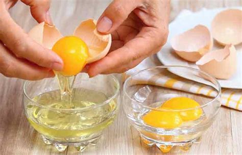 Take 2 eggs (only 1 for male's short hair) and beat them in a bowl. Using Eggs, Olive Oil, Castor Oil & Coconut Oil For Hair ...