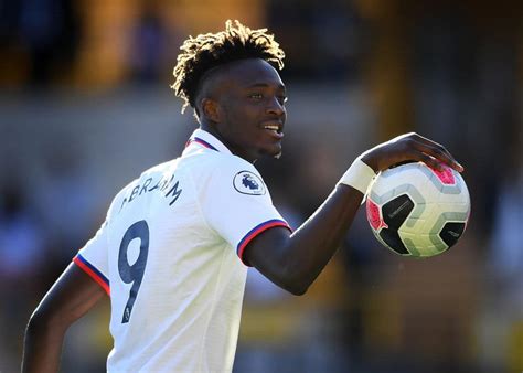 Profile page for chelsea player tammy abraham. Tammy Abraham Chelsea Modo carreira no fifa 20 Clive Mason ...