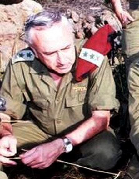 להיערך להסלמה היום, 17:48 בחירות חמישיות? בני גנץ שהיה צעיר - JHaringan