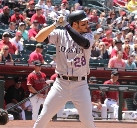 Colorado rockies third baseman nolan arenado fields some ground balls with alex rodriguez at coors field and discusses. De Rotsachtige Speler Nolan Arenado Van Het Bergenhonkbal ...