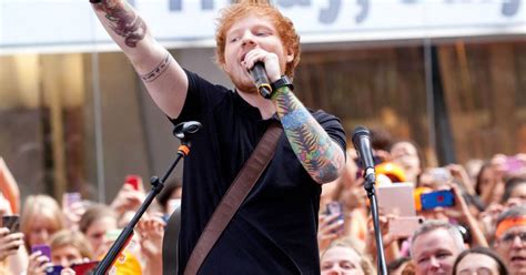 Oh you can fit me. Ed Sheeran est sorti brièvement avec Ellie Goulding ...