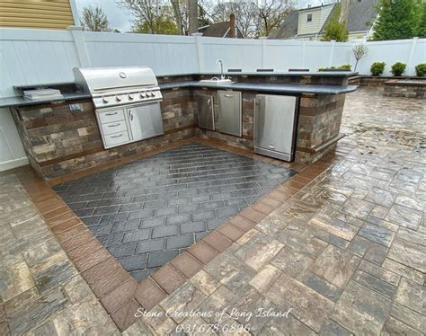 In addition, east massapequa, ny cabinetry pros can help you give worn or dated cabinets a makeover. Massapequa, NY 11758 - #massapequa #cambridgepaver #patios in 2020 | Outdoor grill island ...