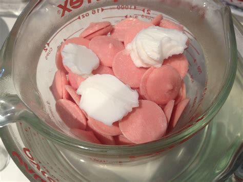 First, combine the flour, baking soda and. Cake Pop Recipe Using Cake Pop Mold - Strawberry Cake Pops ...