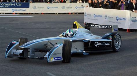 Unser ergebnisdienst mit formel e resultaten ist in echtzeit, du musst ihn also nicht refreshen. Neue Formel E stellt die ersten acht Fahrer der Rennserie vor | Mehr Sport