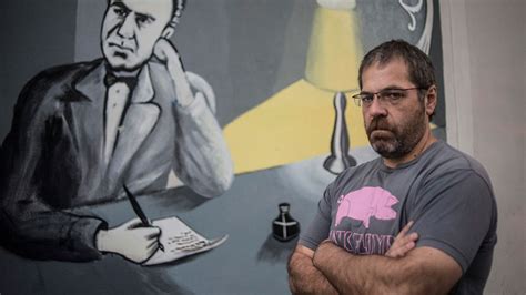 What could possibly go wrong?cetarti spends his days in a cloud of pot smoke, watching. Carlos Busqued: "Tengo sintonía con los tipos que hacen todo mal" | Noticias al instante desde ...