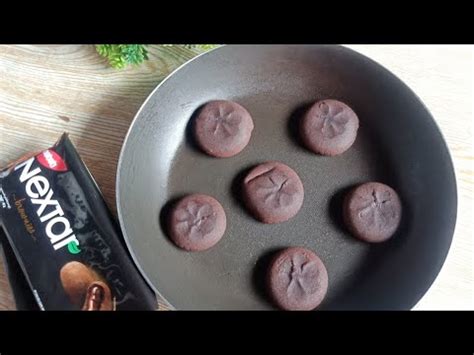 Meskipun biasanya hanya menjadi kue polos warna cokelat, bukan berarti moms. Resep Brownies NexTar Panggang Teflon || 1 Telur dan Tampa ...