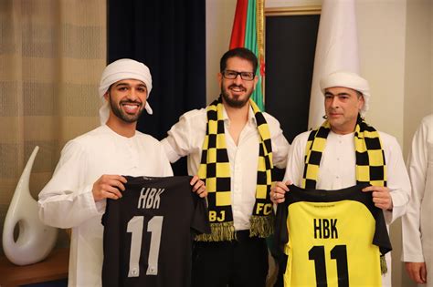 يشار إلى أن مشاركة قطر هي الأولى لمنتخب عربي في البطولة القارية لمنتخبات اتحاد أمريكا الشمالية والوسطى والكاريبي /الكونكاكاف/، وذلك في إطار شراكة استراتيجية بين الاتحاد القطري لكرة القدم واللجنة العليا للمشاريع والإرث في قطر و/الكونكاكاف/، تتضمن مشاركة المنتخب القطري في. قطر تكشف عن شعار ملفها لتنظيم كأس آسيا 2027 | الخليج أونلاين