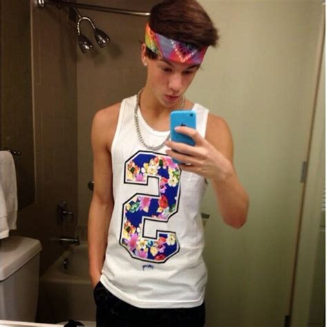 Descarga y usa 10.000+ fotos de archivo de chicos guapos. Celebrities: VINERS Y YOUTUBERS MÁS FAMOSOS, CONOCELOS TODOS