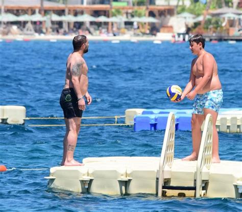 Bodrum'un güncel ve son dakika haberlerini okuyabileceğiniz yerel ve güncel bodrum haber sitesi. Ümit Karan oğlu ile Bodrum'da - Son dakika magazin ...