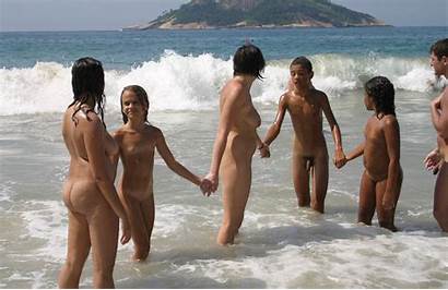 Splash Nudist Nudists