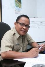 Kisah Cinta Idris Patarai Juga Bersemi di KNPI, Ini ...