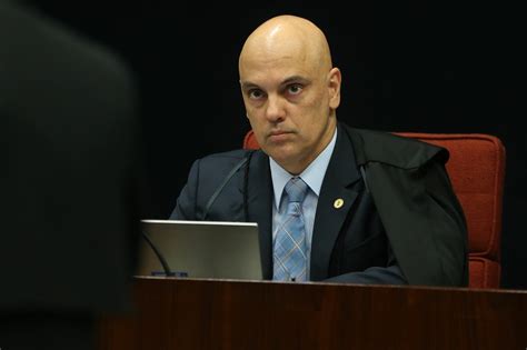 Ministro do supremo tribunal federal e do tse. Ministro Alexandre de Moraes nega volta de presos em ...