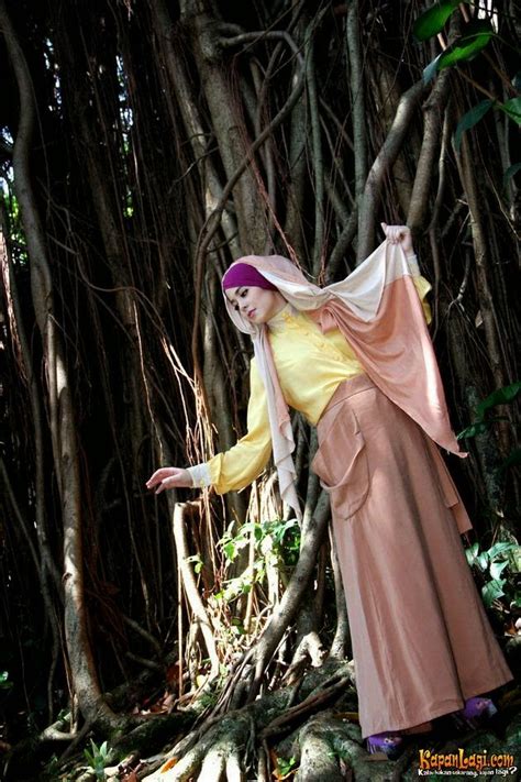 Apabila ada sesuatu yang ingin ada lihat namun telah dihapus atau file rusak, tolong beritahu saya melalui kolom komentar pada halaman ini. Foto Jilboobs Jilbab Seksi Risty Tagor Artis Indonesia | Cafe Susu