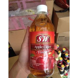 Then, specific bacteria is added to the liquid to turn the alcohol into vinegar, which forms two acids called. S&W Apple Cider Vinegar 473 ml Cuka Makan Cuka Apel SW S ...