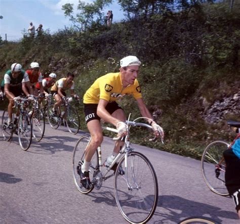 Desde 1903 el tour de francia sólo se ha visto interrumpido durante los años 1915 a 1918, a causa de la primera guerra mundial y de 1940 a 1946, durante la en cuanto a las marcas conseguidas por los ganadores tour de francia, obviamente francia es el país que más veces se ha llevado el título, 36. Fallece el francés Roger Pingeon, ganador del Tour 1967 y ...