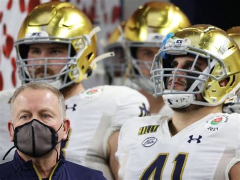 Arresting a bank robber with sex. Scholla: While Getting Blasted on the Field, Notre Dame ...