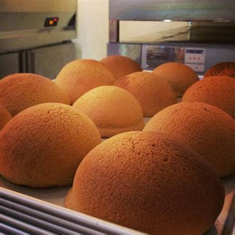 Walaupun di kota malang banyak toko roti bertebaran, namun dea bakery unggul dalam hal rasa dan kualitas, apalagi sudah mendapatkan penghargaan. Gaji Di Aroma Bakery / Caffè Americano Aromatizzato | ELK ...