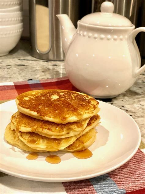 Made with healthy greek yogurt and oats they'll become your favourite breakfast. Greek Yogurt Pancakes