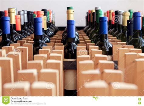 Der aufkleberspezialist aufkleber online bestellen hochwertige aufkleber zu kleinen preisen individuelle. Aufkleber Flaschen Kostenlos - Wein Flaschen Aufkleber Aufkleber Nalewka Wein Png Herunterladen ...