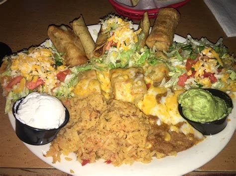 Popo's has been a treasured tradition in the west valley since 1964. Popos Fiesta Del Sol, Glendale - Restaurant Reviews, Phone ...