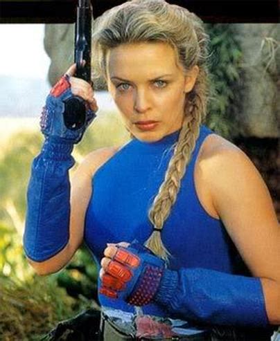 Kylie minogue street fighter (1994). Cave of Pixels Street Fighter movie review - Cave of Pixels